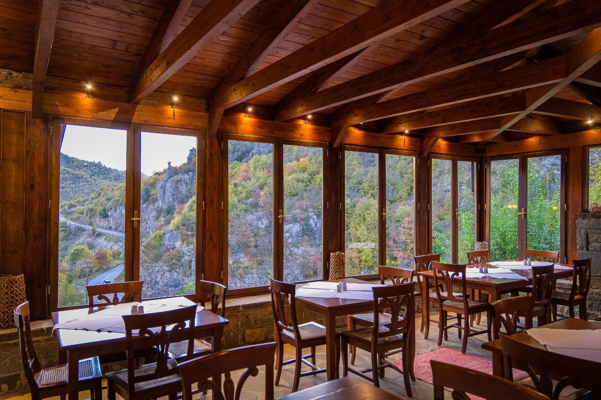 Kipi Mountain Resort Buitenkant foto